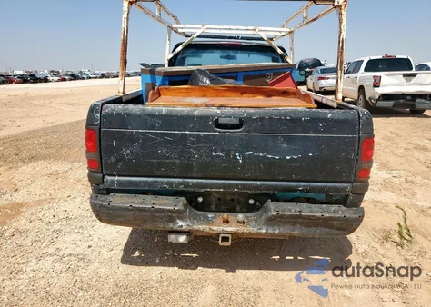 1996 Dodge Ram 2500 z USA, uszkodzony, nr VIN 1B7KC26Z2TJ193770